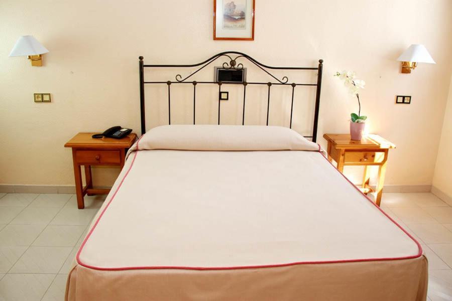 Hotel Mi Casa Antas Pokoj fotografie