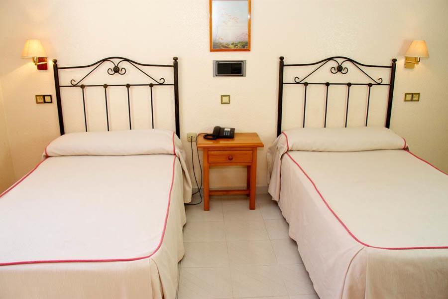 Hotel Mi Casa Antas Pokoj fotografie