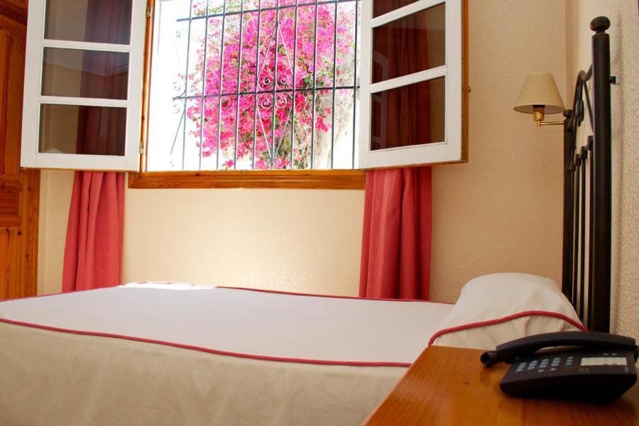 Hotel Mi Casa Antas Pokoj fotografie